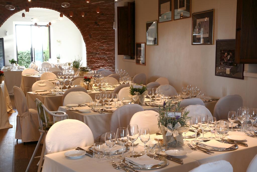 Hotel Borgo Tre Rose Valiano Exteriér fotografie
